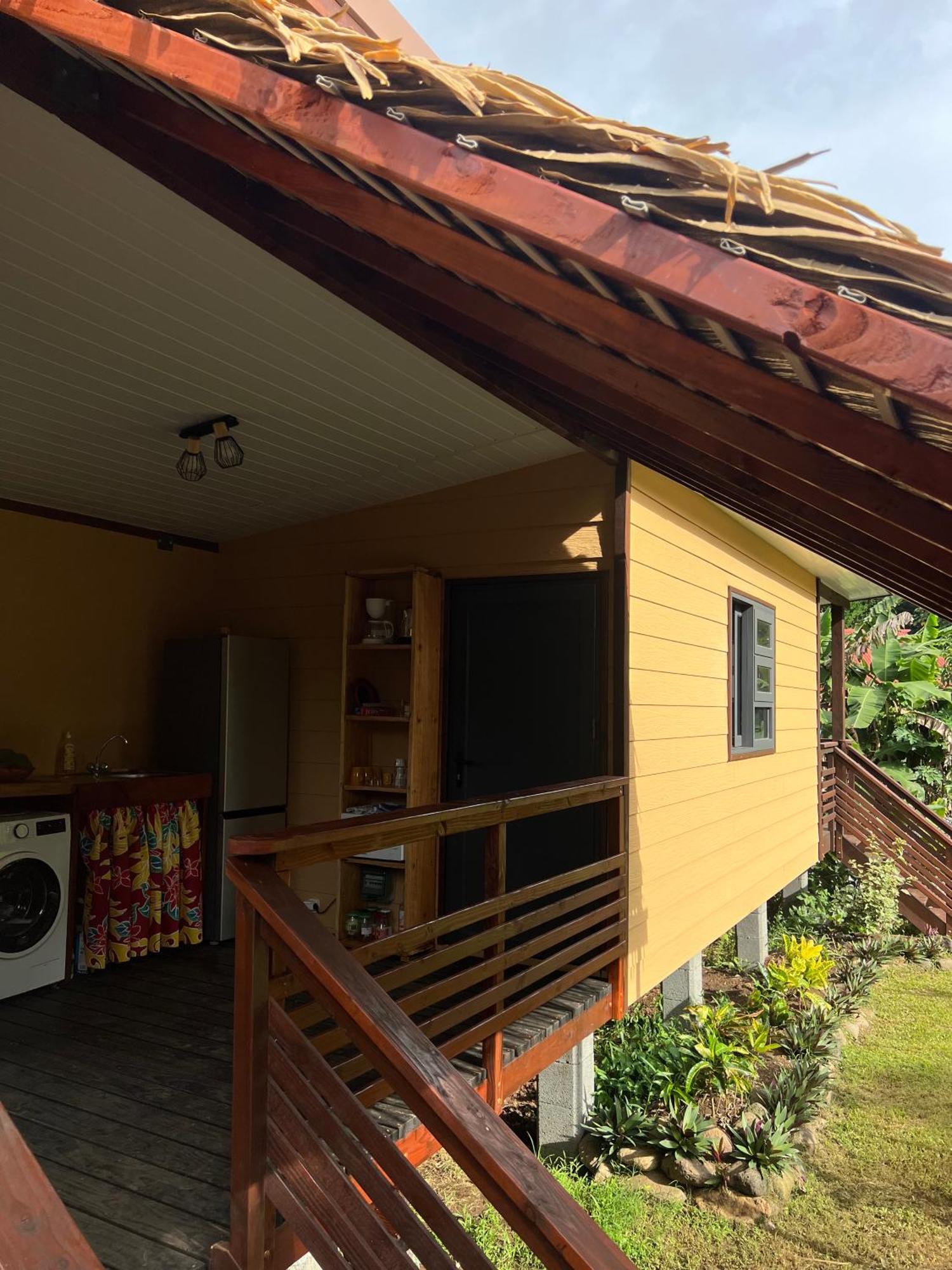 Hava'I Lodge Taputapuapea Exterior photo